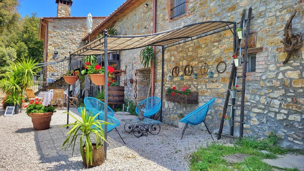 Agriturismo Podere Le Palaie Monterotondo  Экстерьер фото